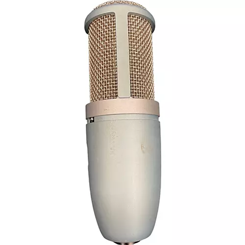 Used AKG Perception 220 Condenser Microphone