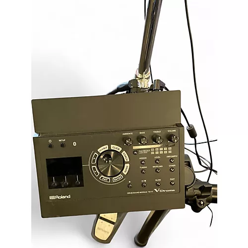 Used Roland PM-100 Keyboard Amp