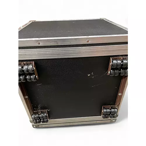 Used HYBRID 10 SPACE W/WHEELS Rackmount Case