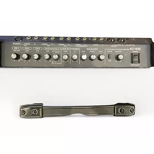 Used Roland KC-600 Keyboard Amp