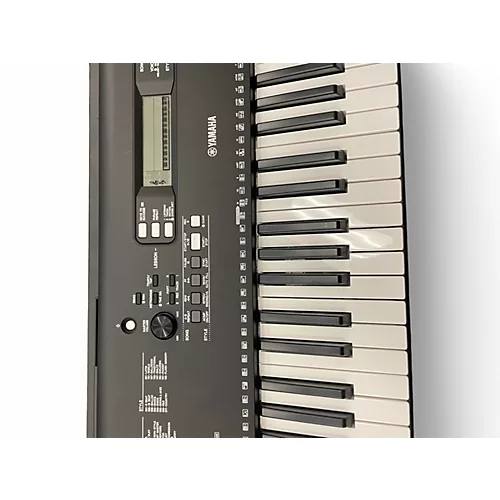 Used Yamaha PSREW300 76 Key Portable Keyboard