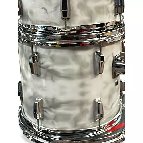 Used Yamaha 4 Piece power V Pearl White Drum Kit Pearl White