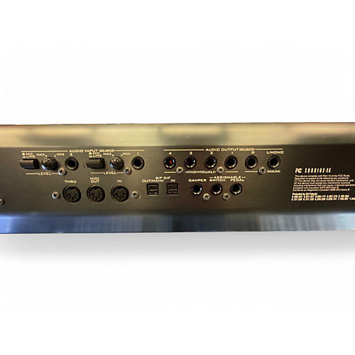 Used KORG KRONOS 73 KEY Keyboard Workstation