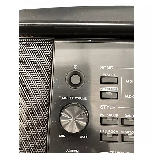 Used Yamaha PSRSX900 Arranger Keyboard