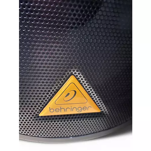 Used Behringer Eurolive B215D Powered Speaker