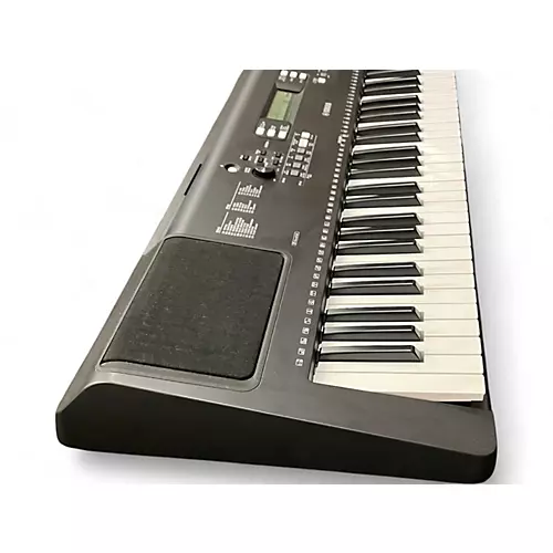 Used Yamaha psrew310