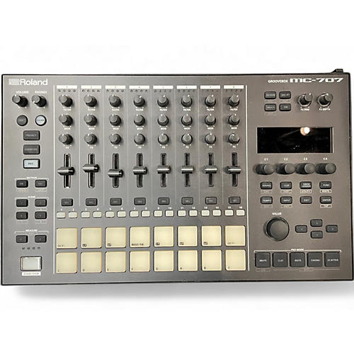 Used Roland MC-707 Groovebox Production Controller