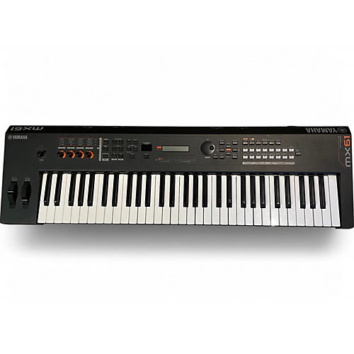 Used Yamaha MX61 61 Key Keyboard Workstation