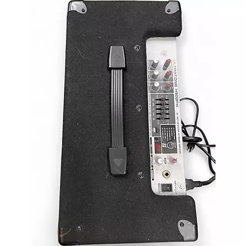 Used Behringer K900FX 90W Keyboard Amp