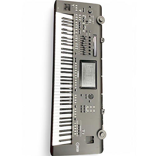 Used Yamaha GENOS 76 Key Keyboard Workstation