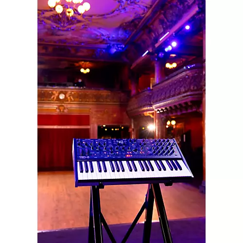 Oberheim TEO-5 Compact 5-Voice Poly Synthesizer