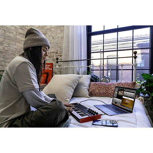 Akai Professional MPK mini plus 37-Key Keyboard Controller