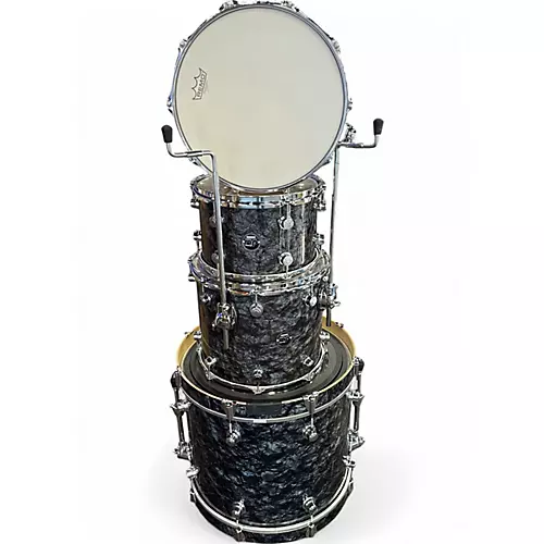 Used DW 4 Piece Performance Series BLACK DIAMOND Drum Kit BLACK DIAMOND