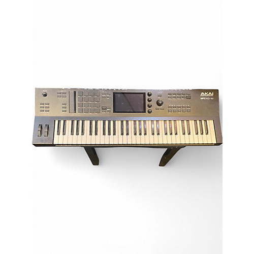 Used Akai Professional MPC Key 61 Keyboard Workstation