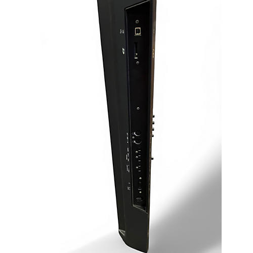 Used KORG Krome 88 Key Keyboard Workstation