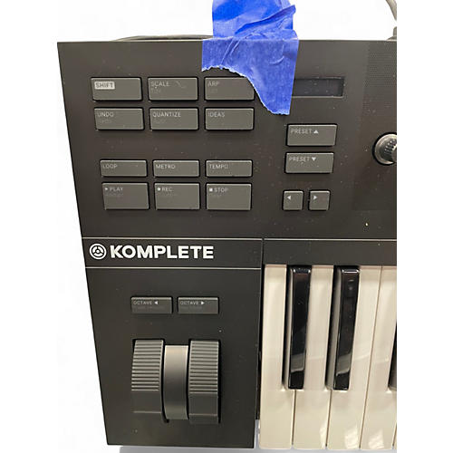 Used Native Instruments Komplete Kontrol A25 MIDI Controller
