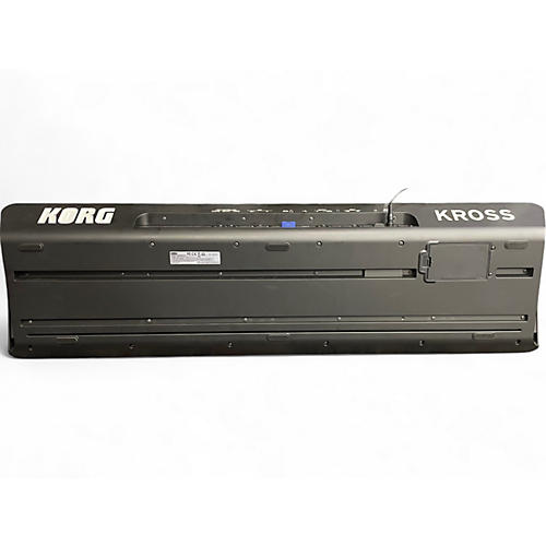 Used KORG KROSS 2 61 Key Keyboard Workstation