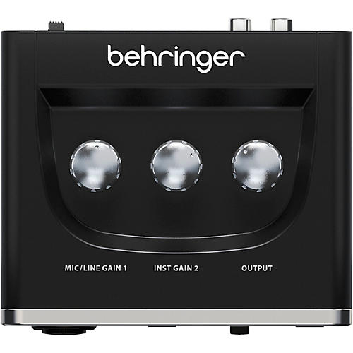 Behringer U-Phoria UM2