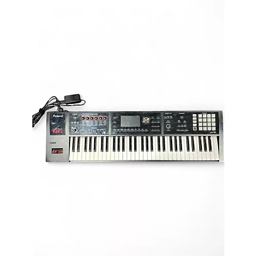 Used Roland FA06 Arranger Keyboard
