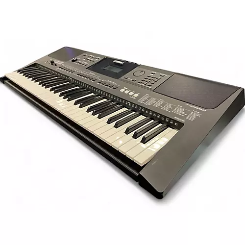 Used Yamaha E453 Portable Keyboard