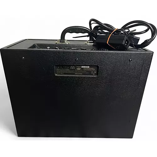 Used VOX AV15 COMBO Guitar Combo Amp