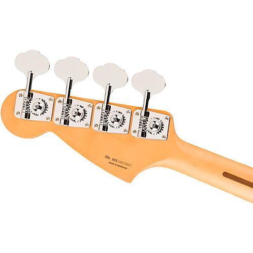 Fender Player II Mustang Bass PJ Maple Fingerboard 3-Color Sunburst