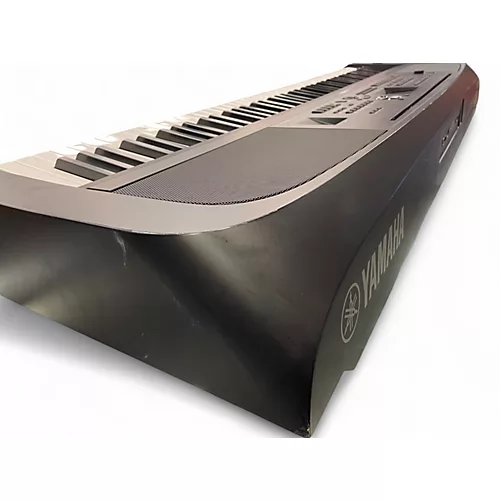 Used Yamaha DGX670 Digital Piano
