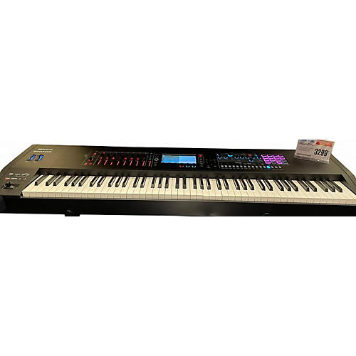 Used Roland Fantom 8 Keyboard Workstation