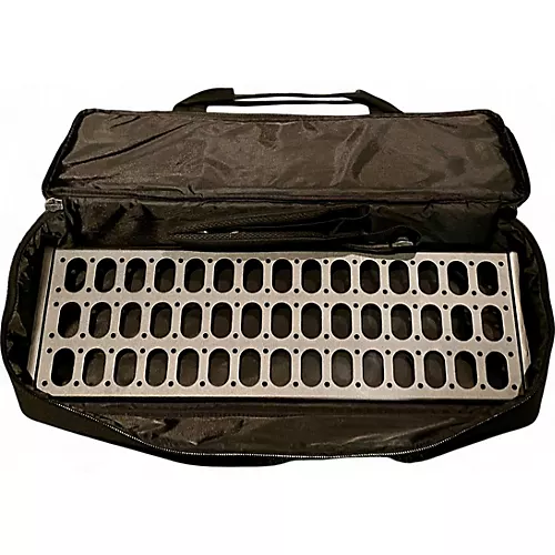 Used Livewire PB300 Pedal Board