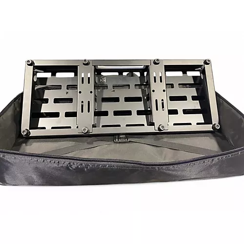 Used RockBoard TRES 3.2 Pedal Board