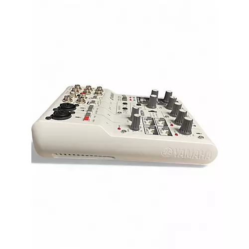 Used Yamaha AG06 Unpowered Mixer