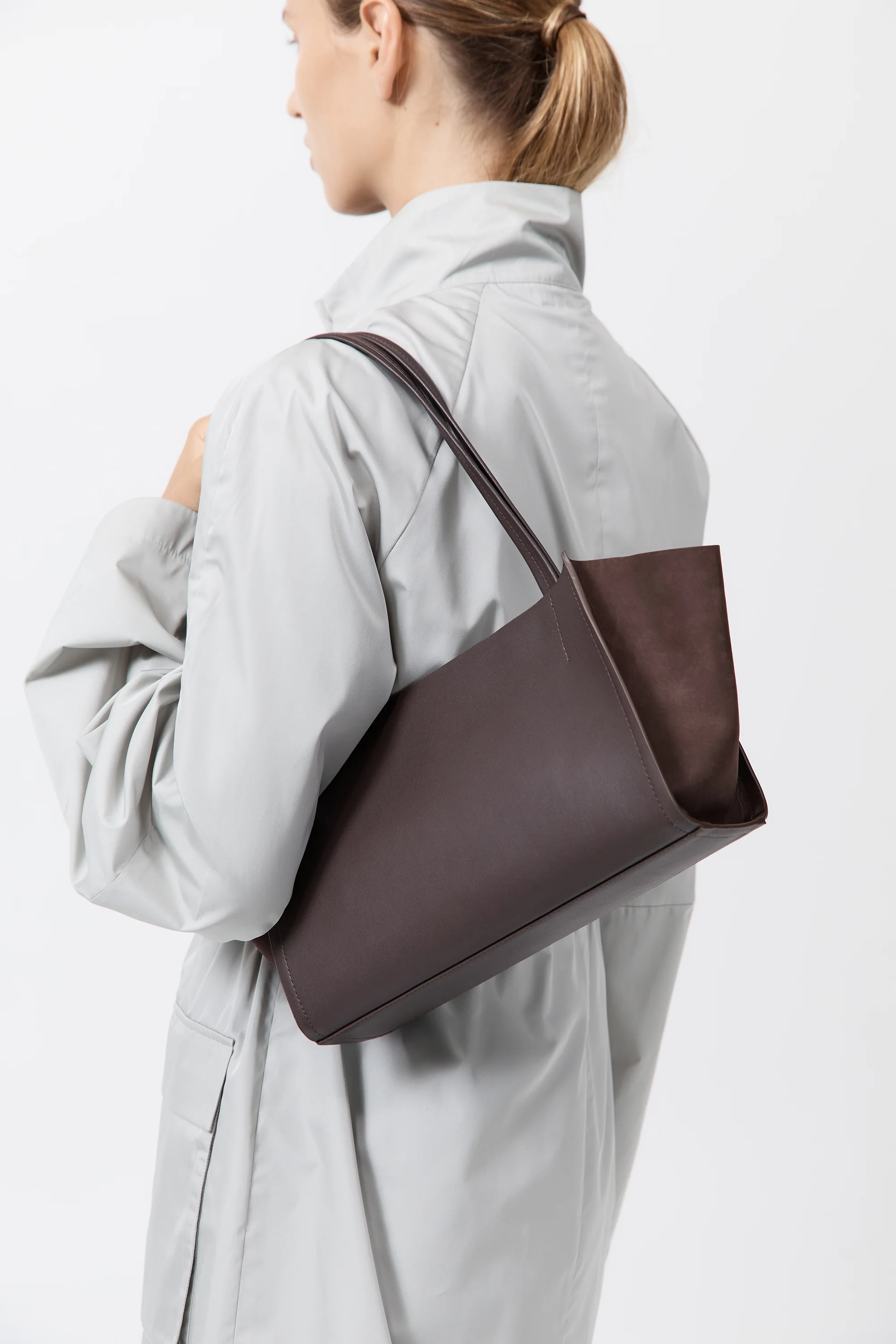 Slim Wonton Tote - Coffee