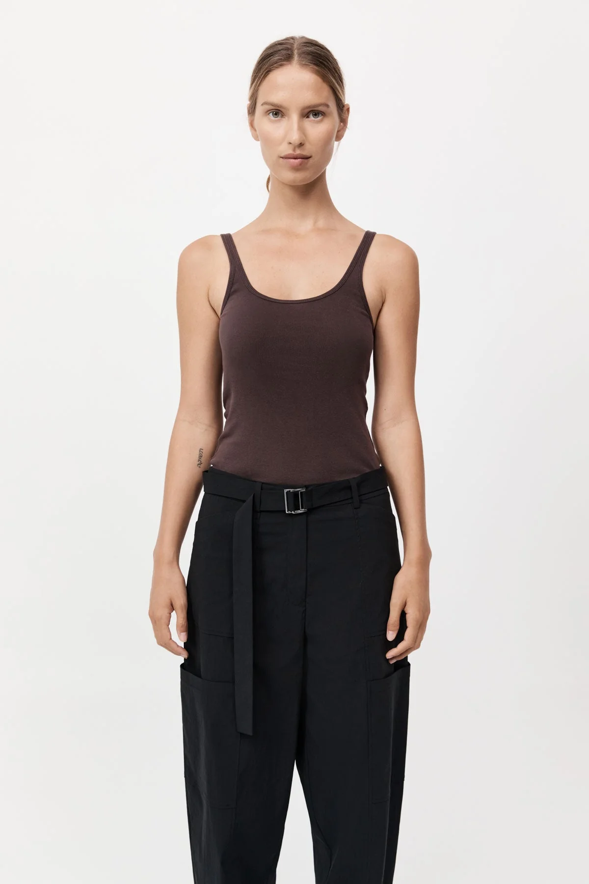 Organic Cotton Slim Scoop Tank - Raisin