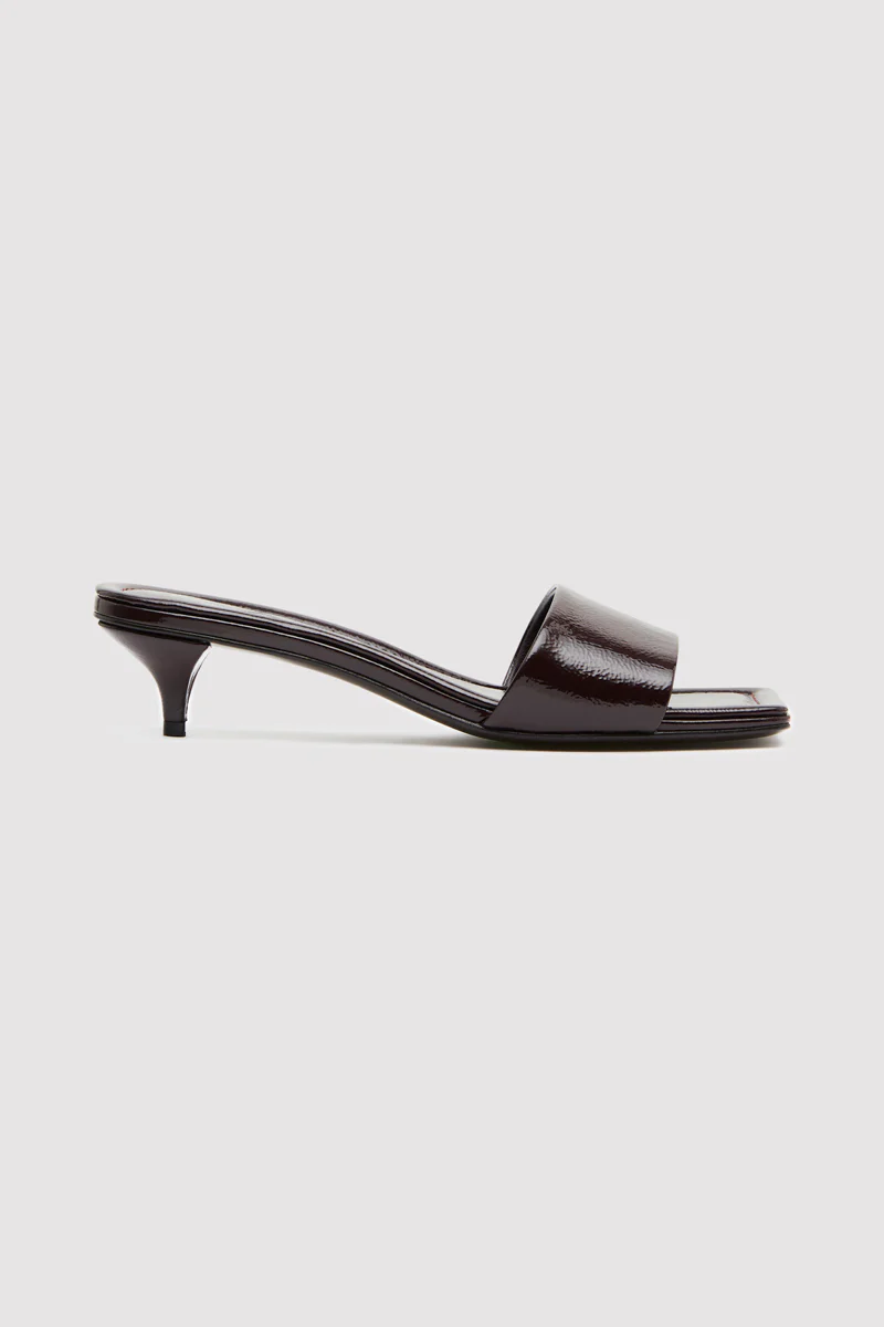 Minimal Heel - Patent Port
