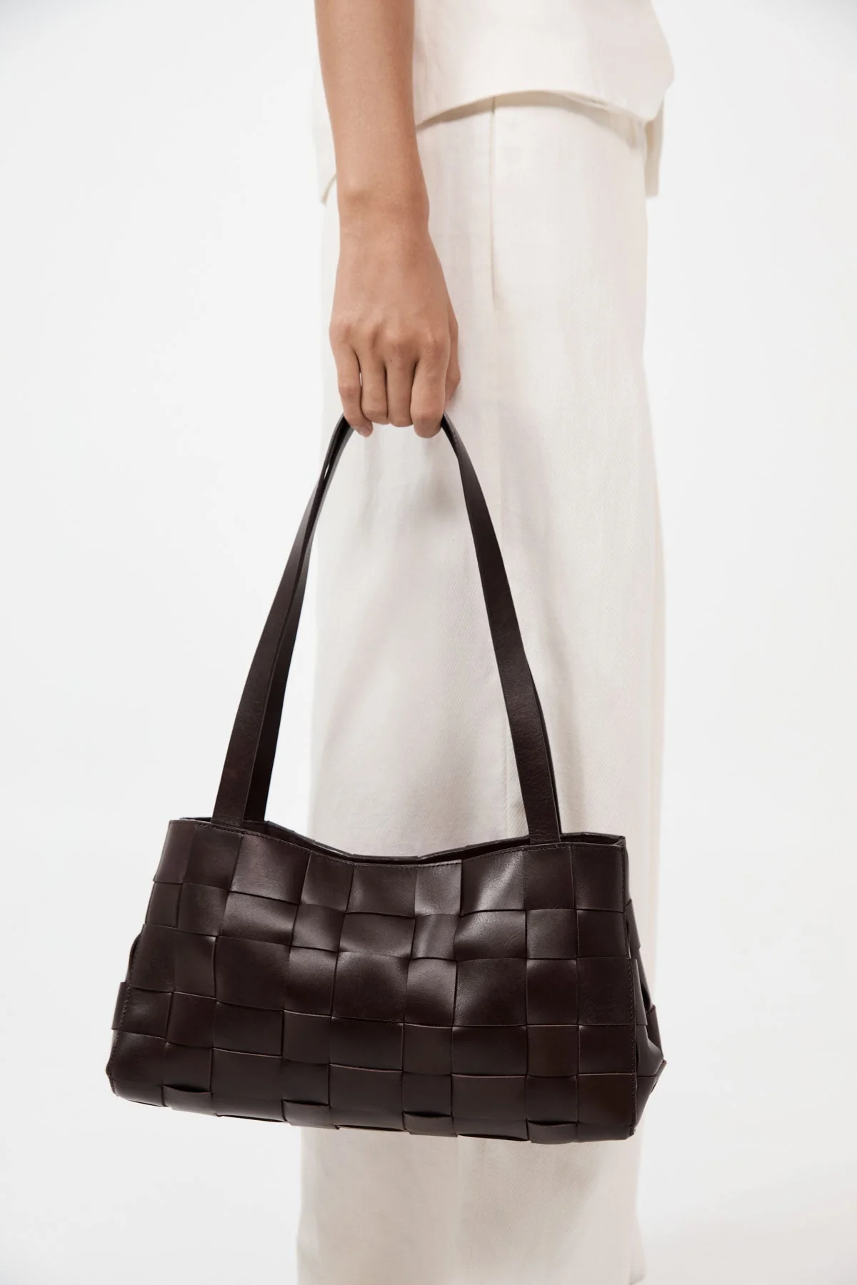 Slim Woven Tote - Chocolate