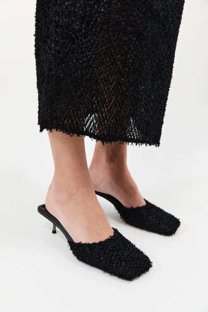 Feathered Square Toe Heel - Black
