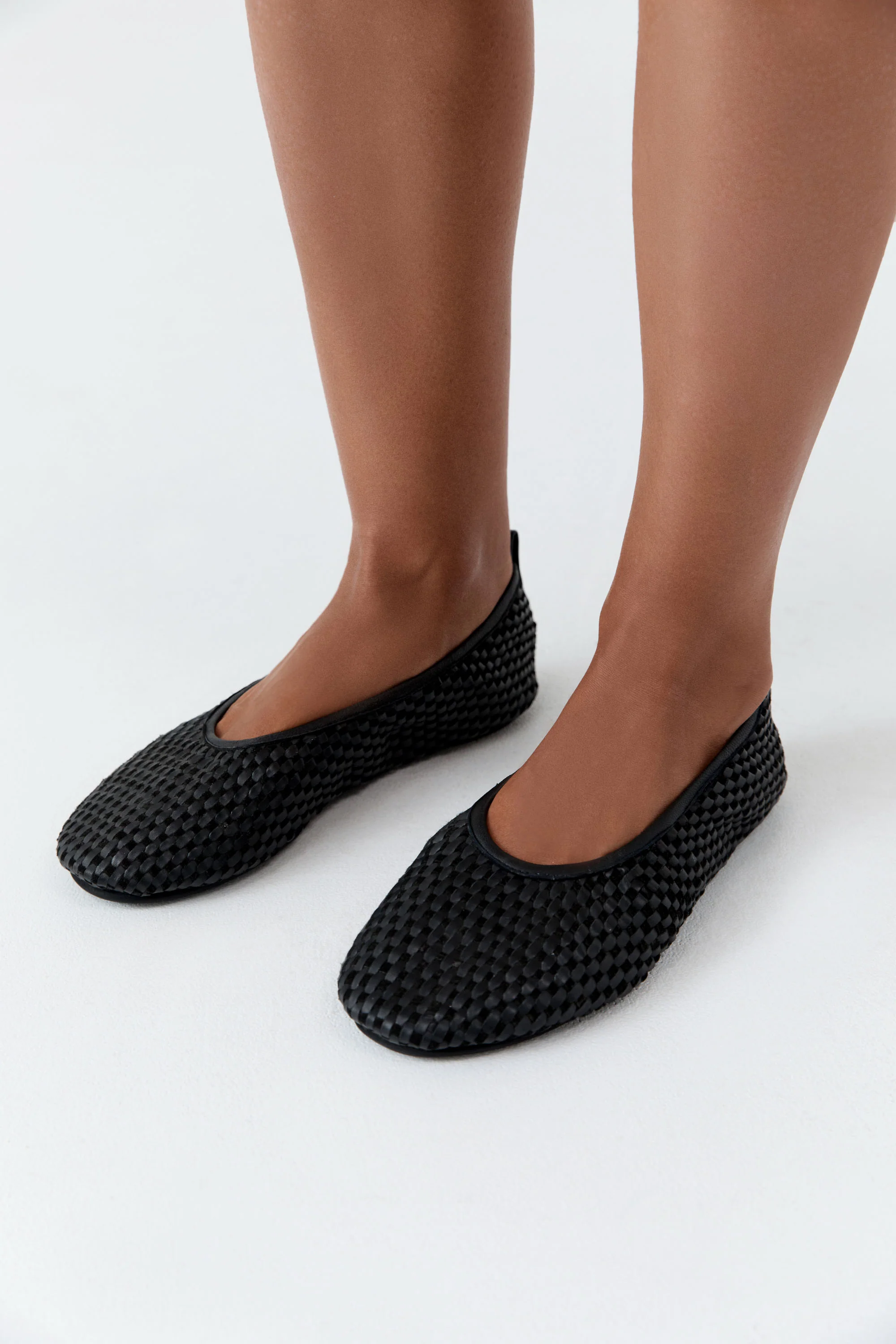 Lattice Weave Ballet Flat - Black