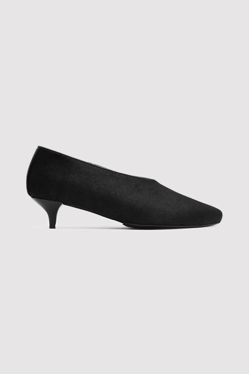 Pony Hair Glove Heel - Black