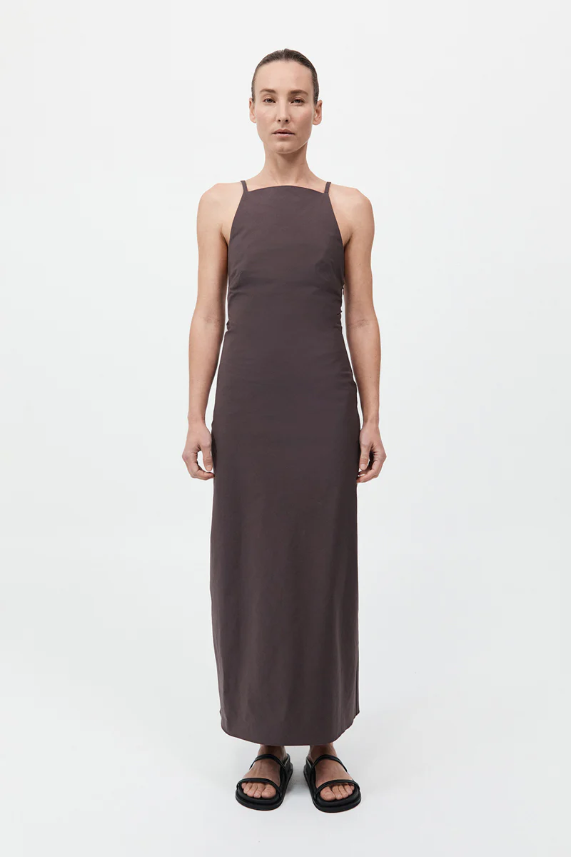 Minimal Bias Dress - Chocolate Plum