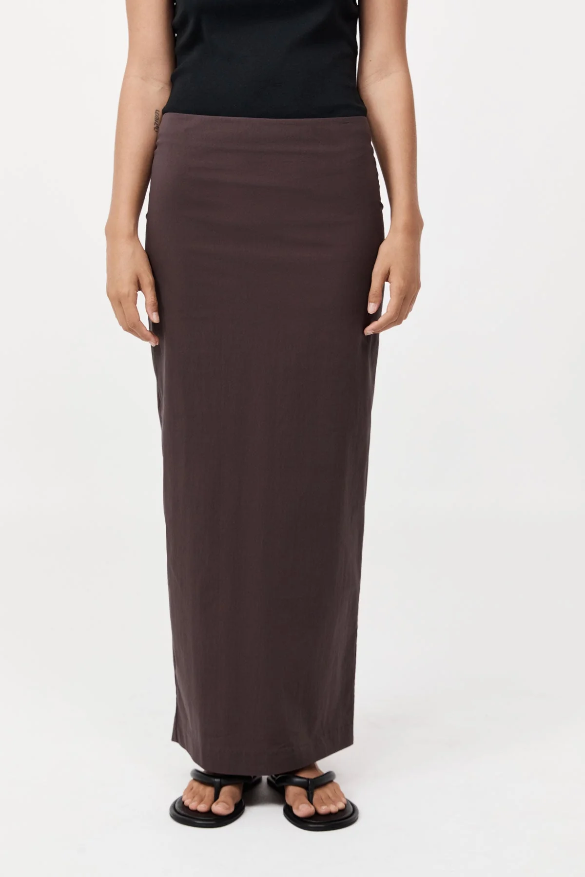 Minimal Column Skirt - Chocolate Plum