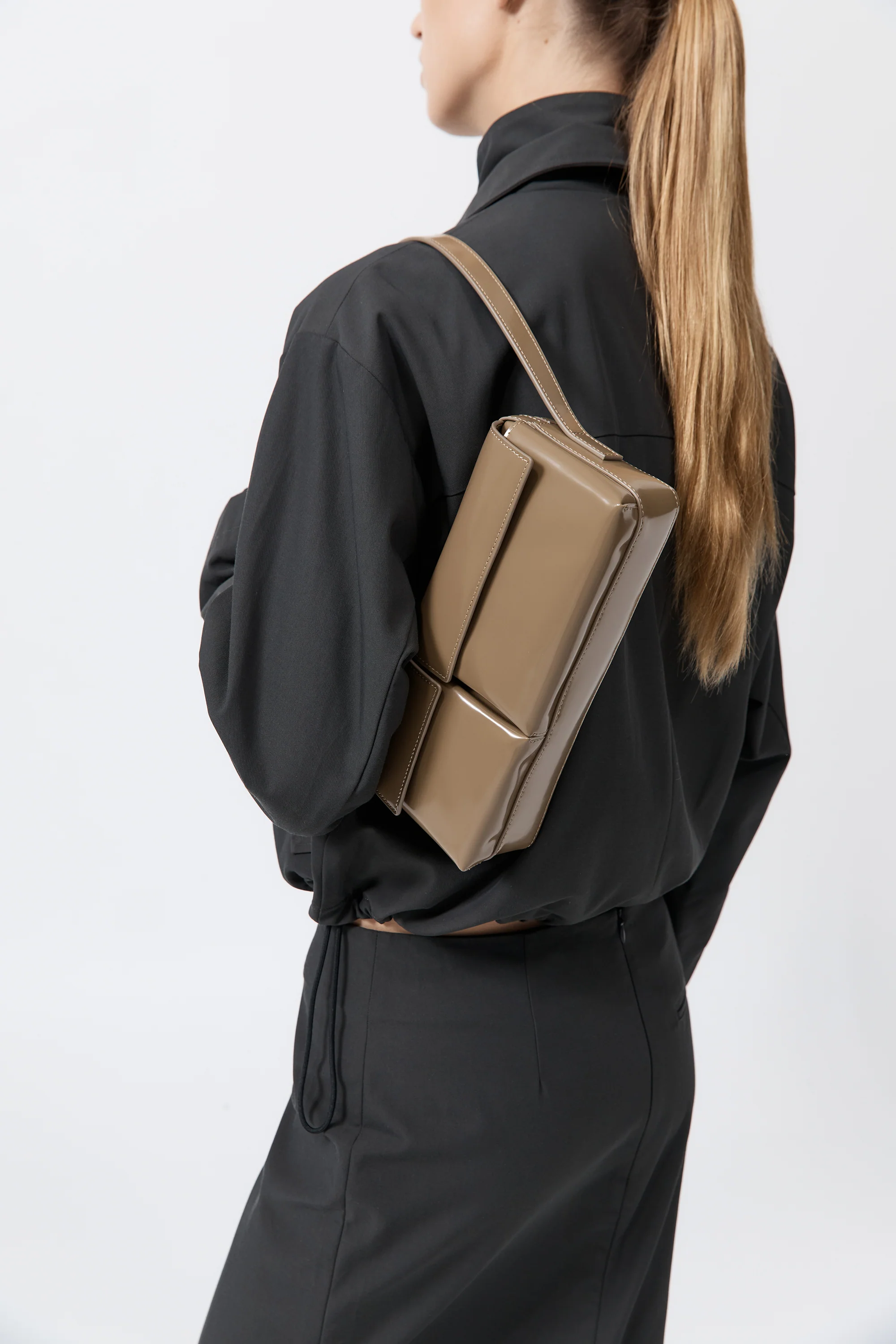 90s Utility Shoulder Bag - Oak