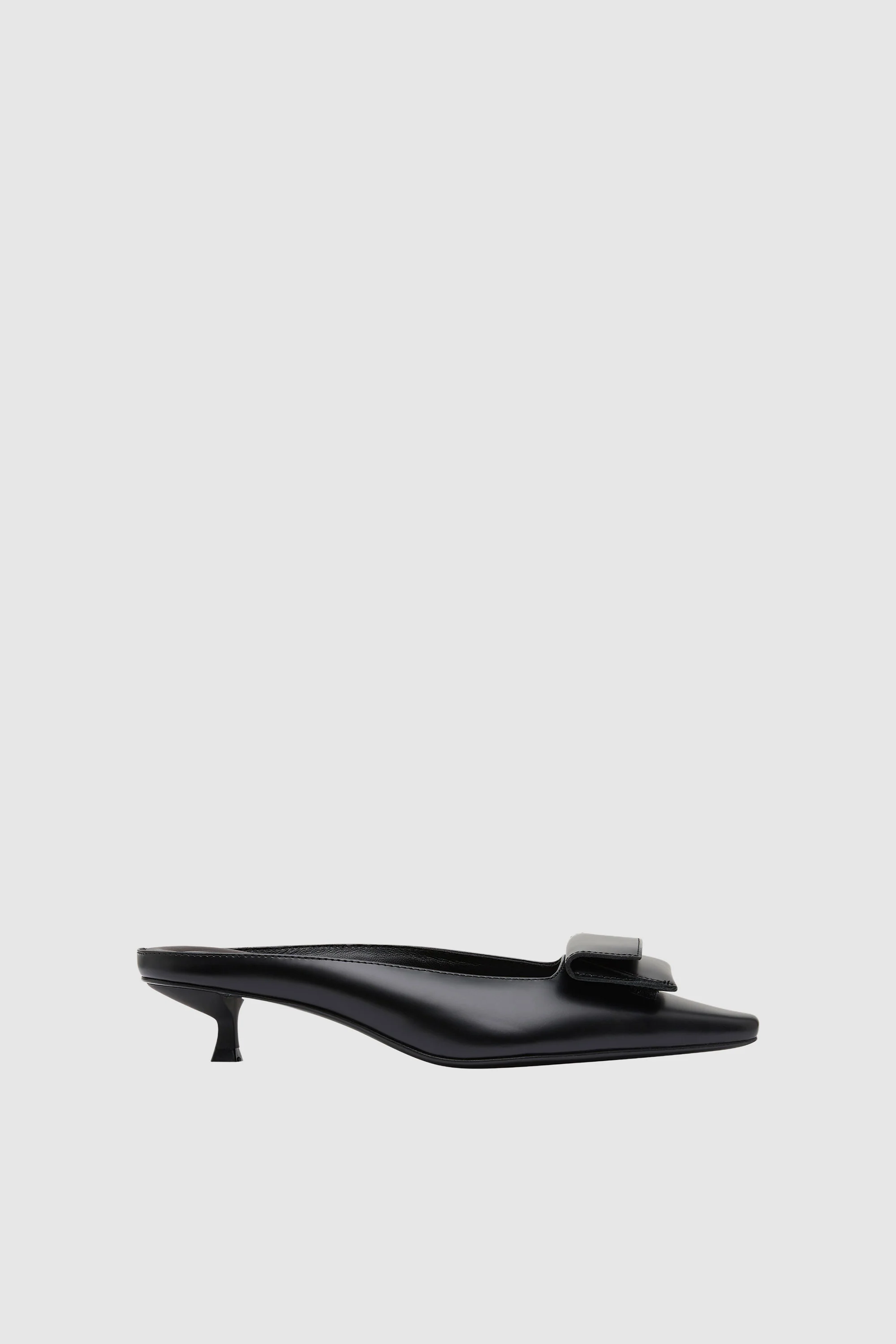 Petit Pouch Heel - Black
