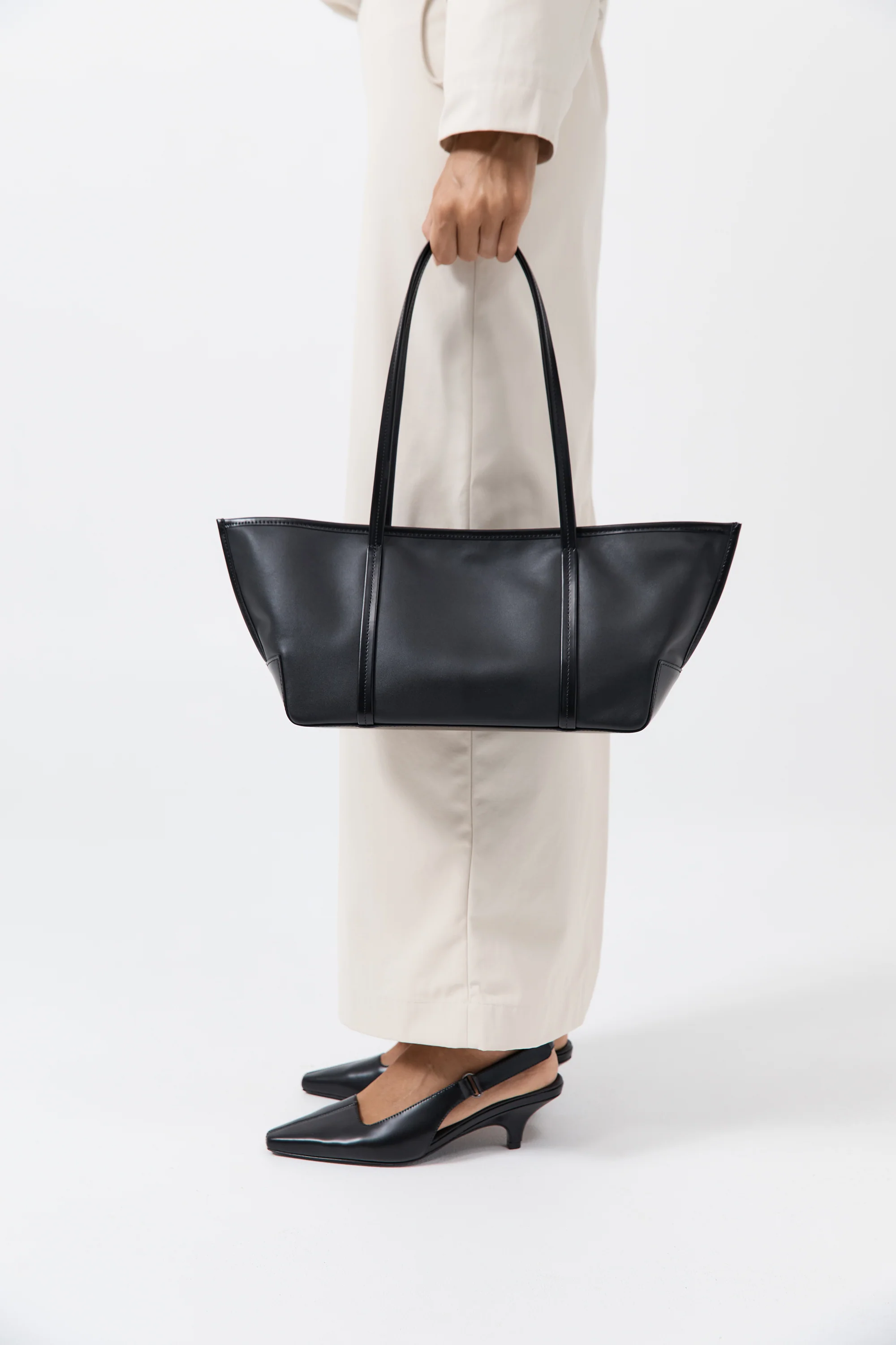 Slim Bateau Tote - Black