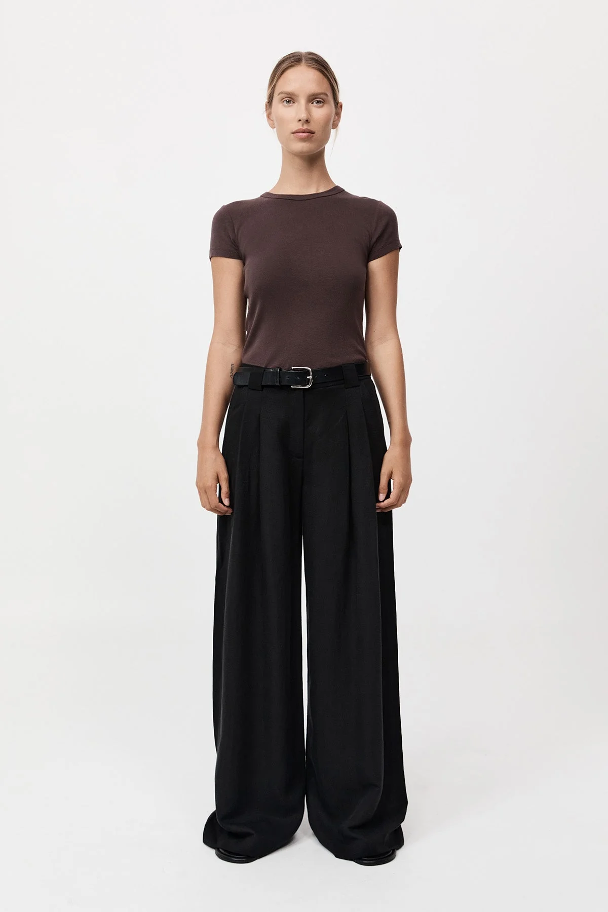 Wide Leg Pleat Pants - Black