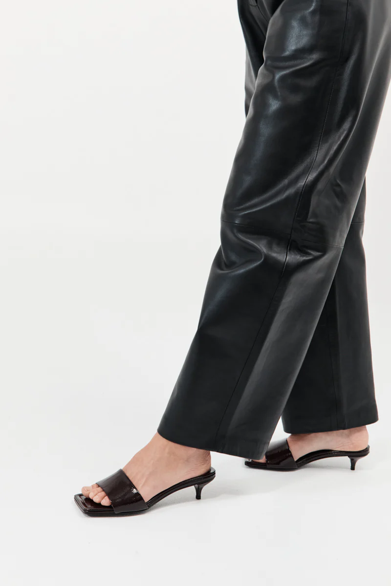 Minimal Heel - Patent Port