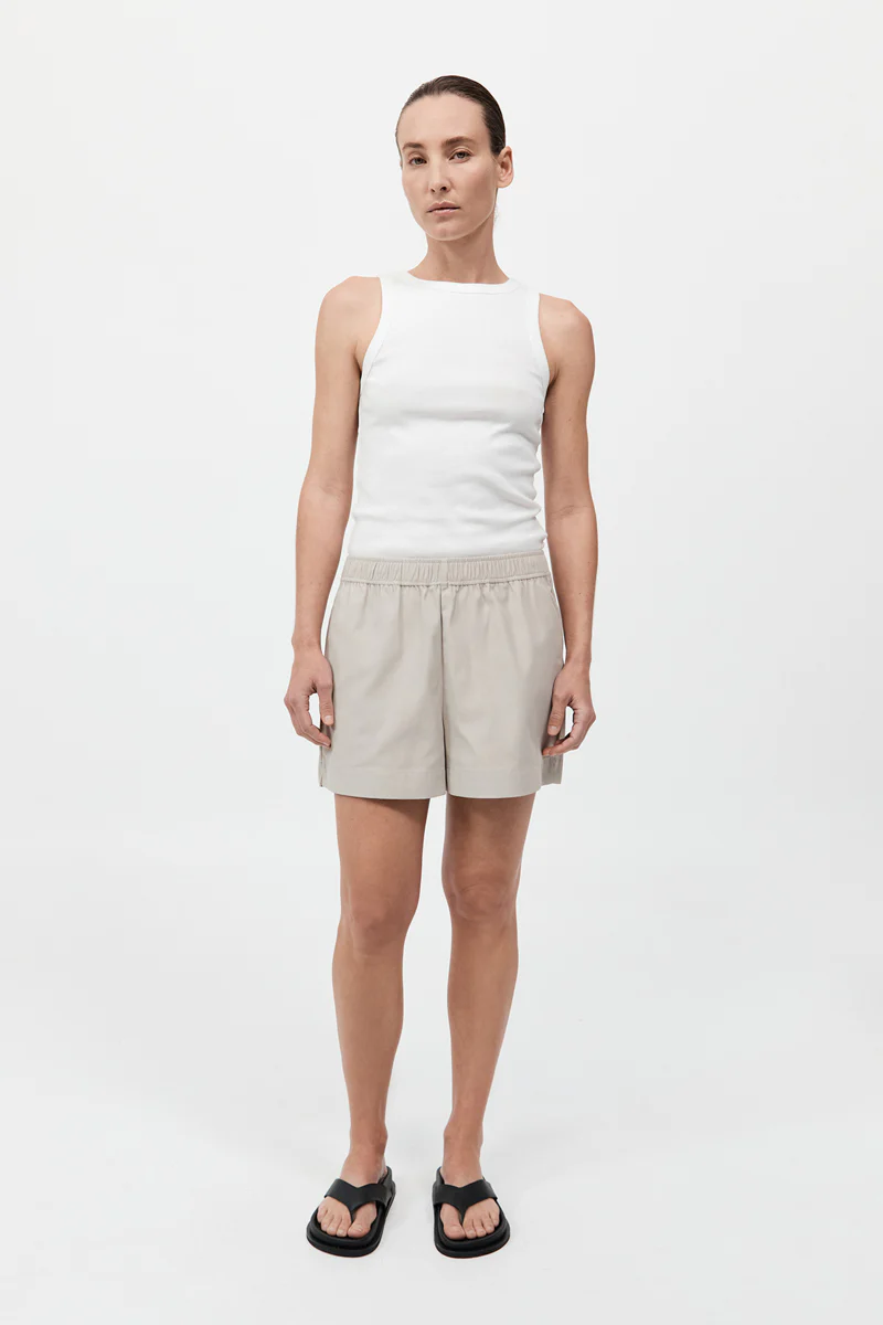 Relaxed Short - Creme