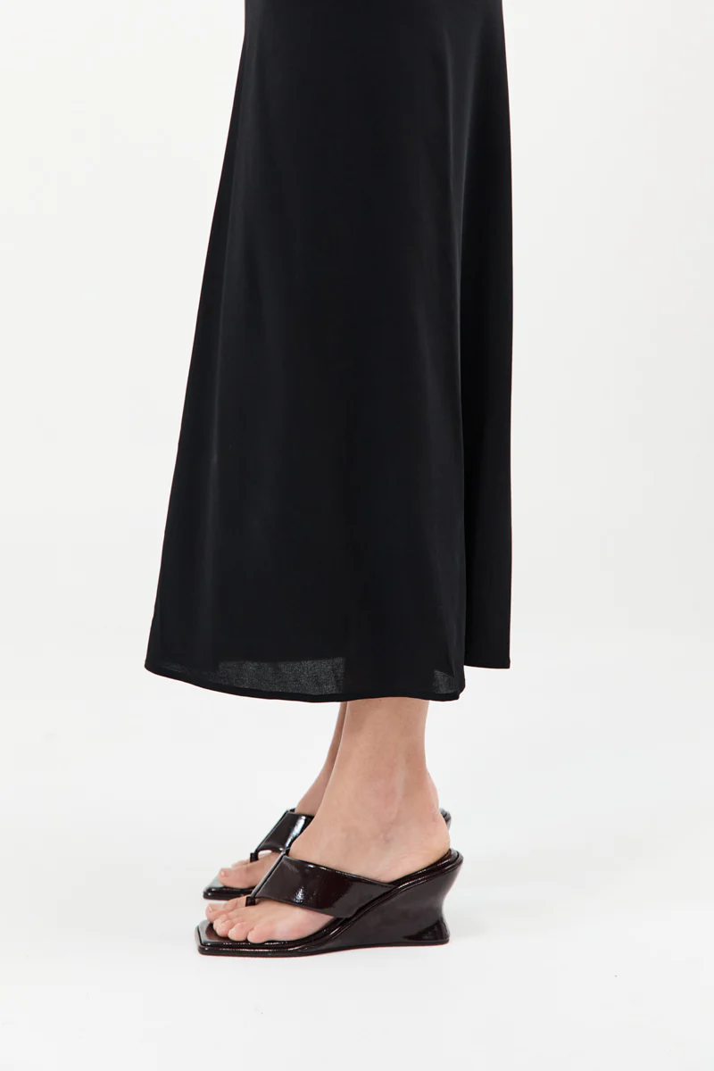 Soft Thong Contour Wedge - Patent Port