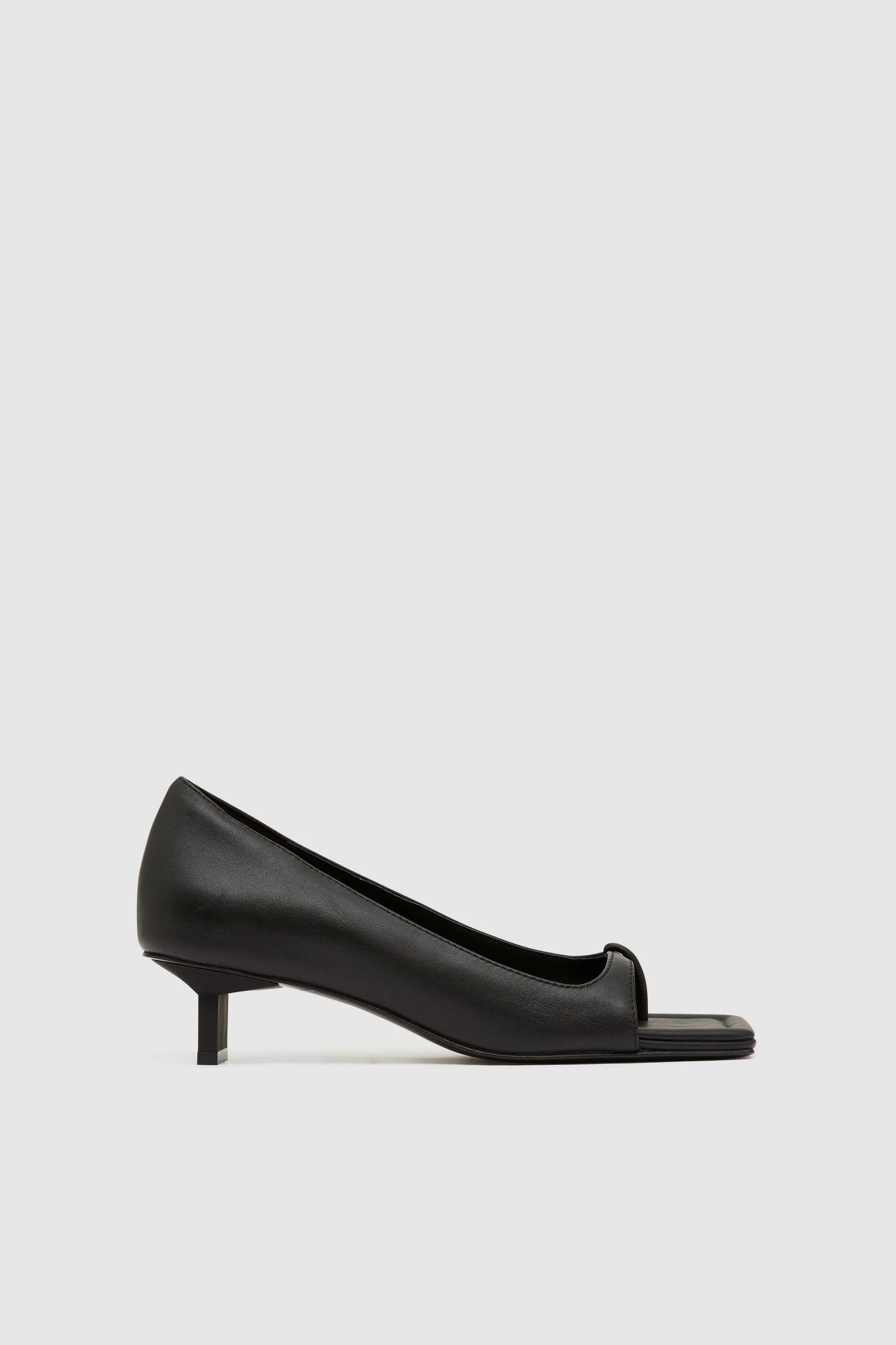 90s Square Toe Heel - Black