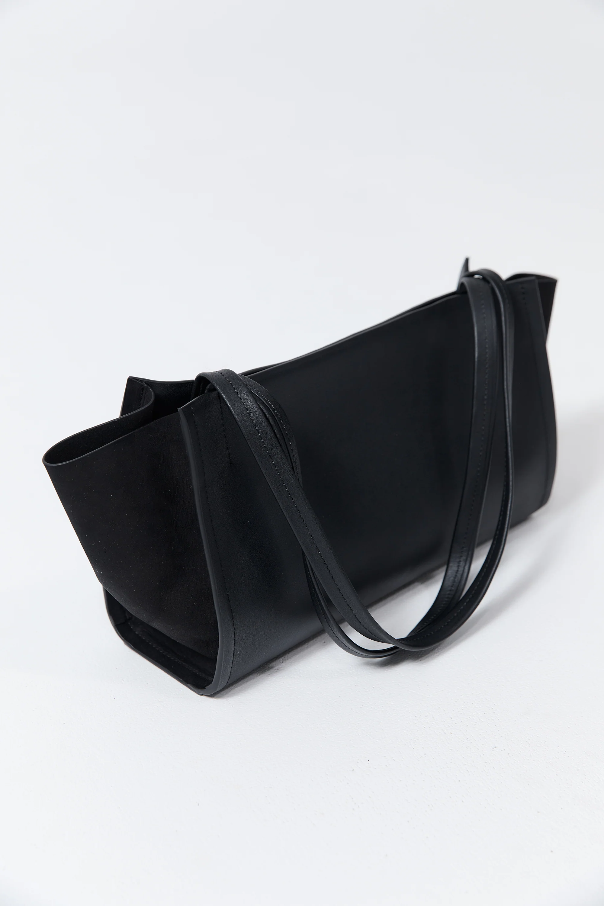 Slim Wonton Tote - Black