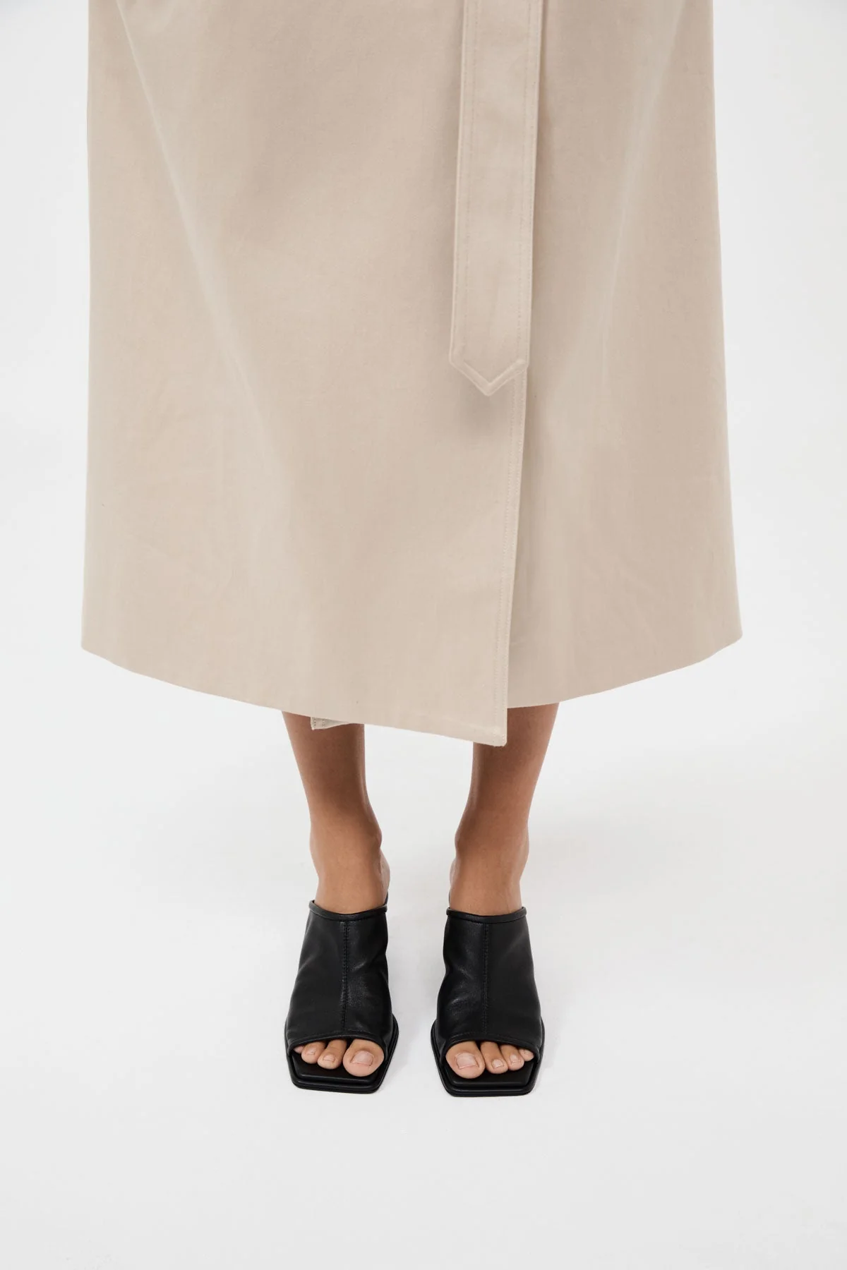 Cylinder Heel - Black